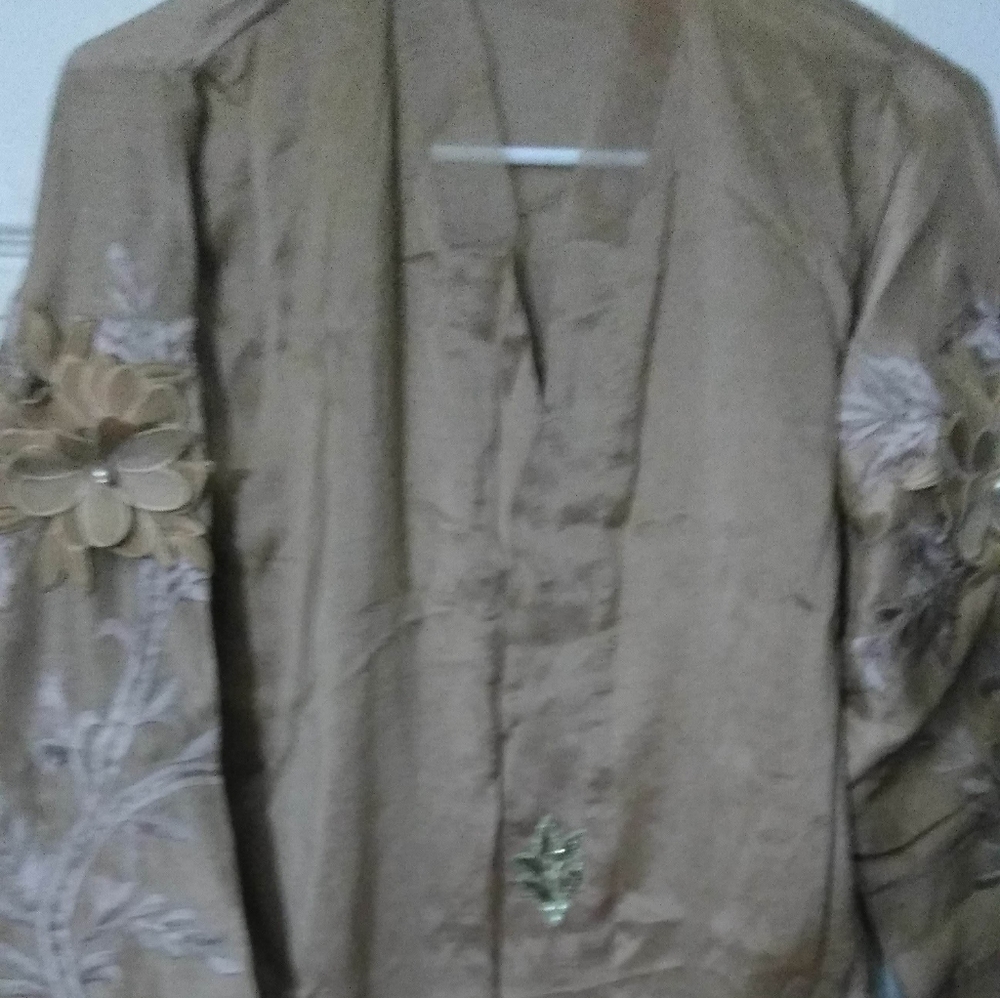 Agha noor kurti